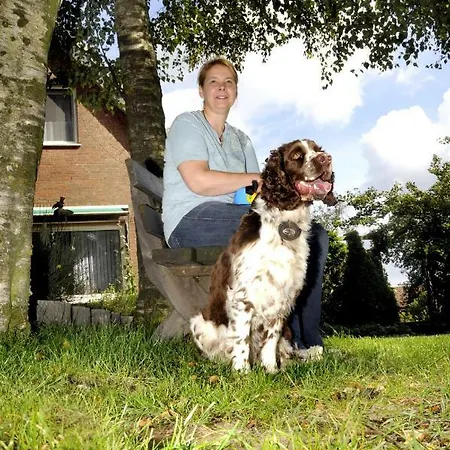 בית נופש Ferien & Freizeithof Meutstege