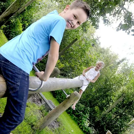 Ferien & Freizeithof Meutstege הארן